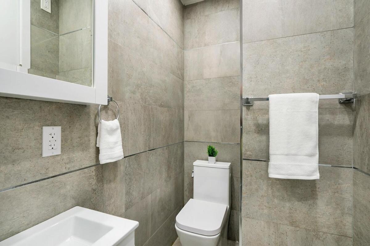 48-3rw Brand New 1br Prime Hells Kitchen - W&d